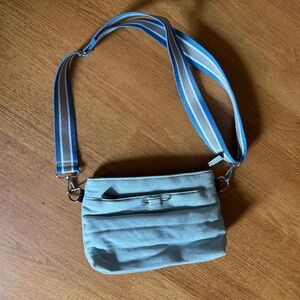 Safetee Shoulder Bag